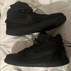 Nike Kids Black Sneakers